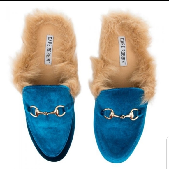 Cape Robbin Shoes - CAPE ROBBIN Adele Faux Fur Slip on Mule